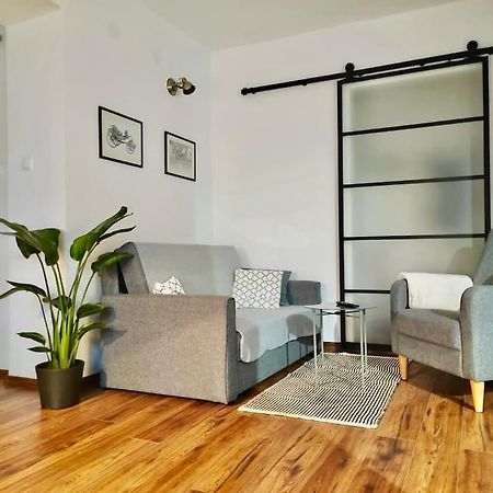 Apartamento Loft W Starej Wozowni Krynica-Zdrój Exterior foto